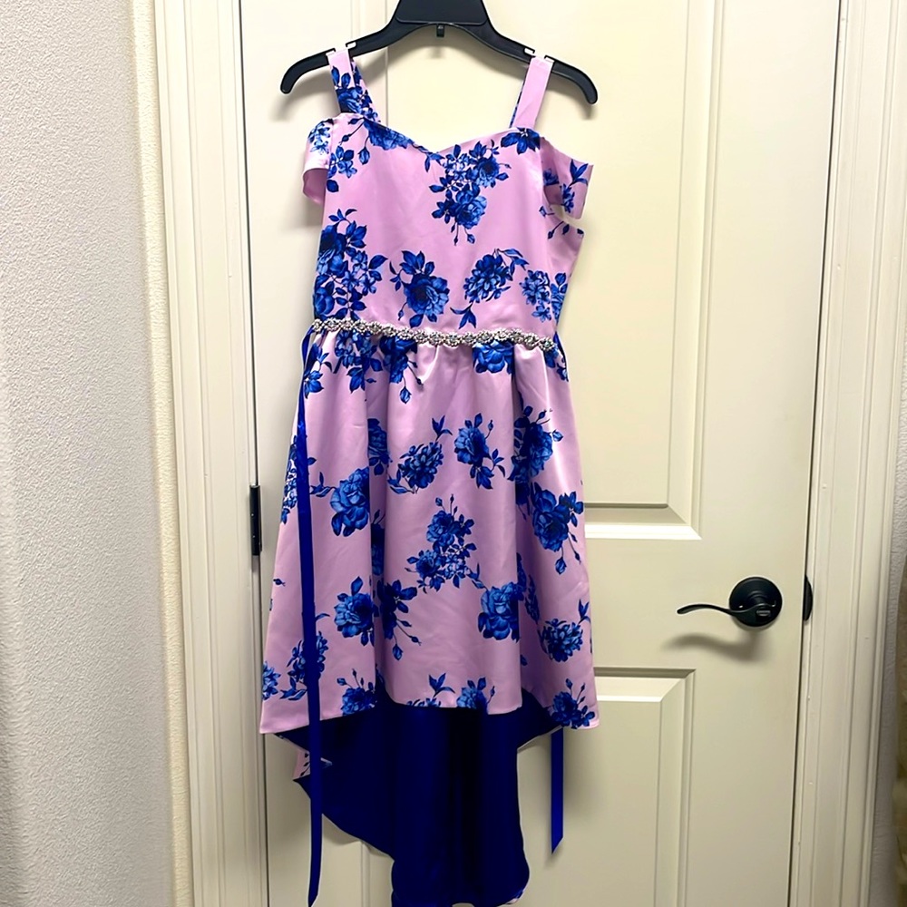 Girls party dress